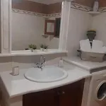 Panos Renos Studio, A Cozy By The Beach! Case de vacanță *