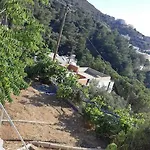 Panos Renos Studio, A Cozy By The Beach! *