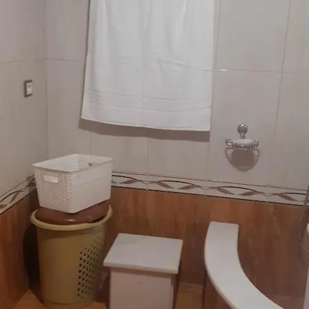 בית נופש Panos Renos Studio, A Cozy By The Beach!